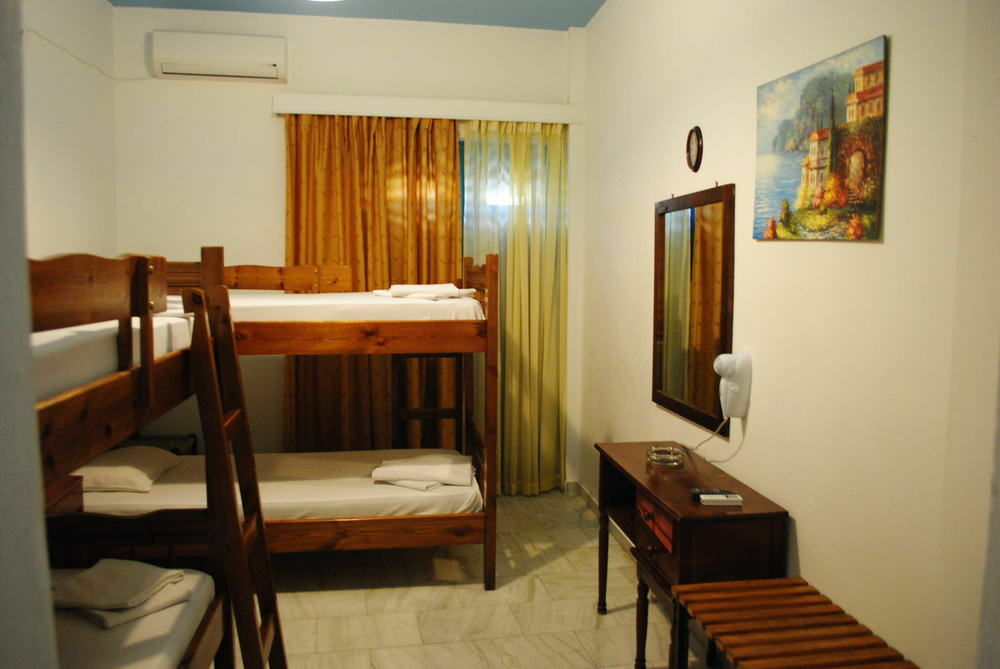 Santorini Hotel Firá