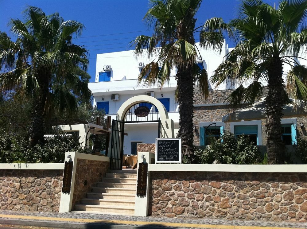 Santorini Hotel Firá