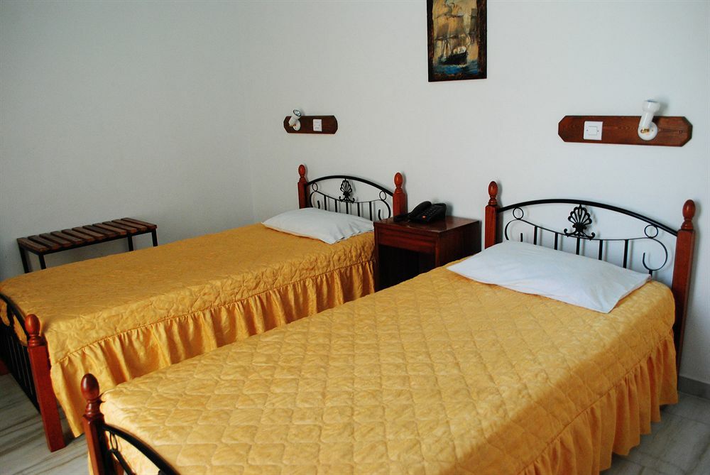 Santorini Hotel Firá